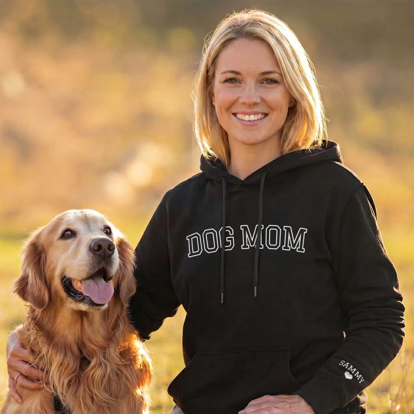 Personalisierter Hoodie "Dog Mom" mit Ärmeldruck