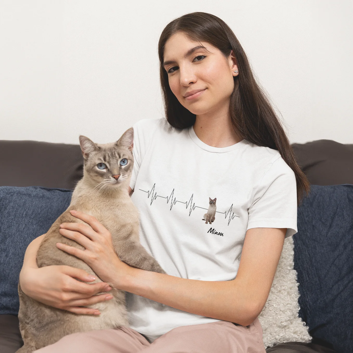 Personalisiertes T-Shirt Katze "Herzschlag"