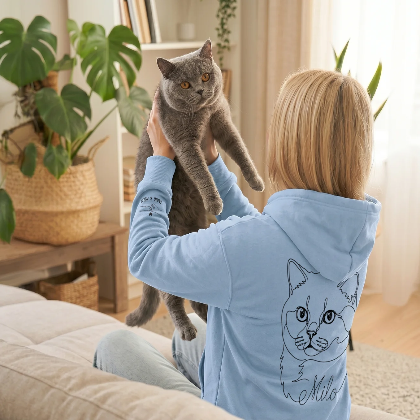 Personalisierter Hoodie "Cat Mom" mit Ärmeldruck