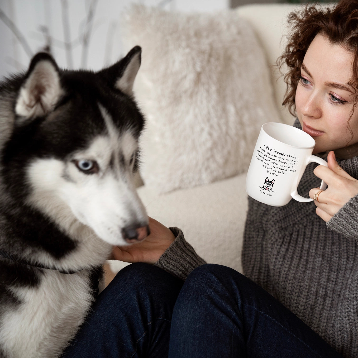 Personalisierte Tasse "Liebe Hundemama" Cartoon