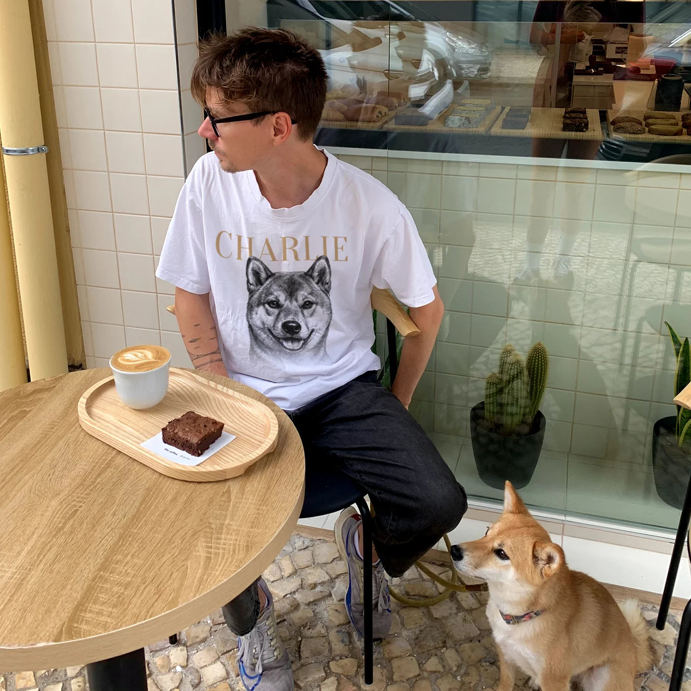 Personalisiertes Oversized T-Shirt Haustier "Retro"