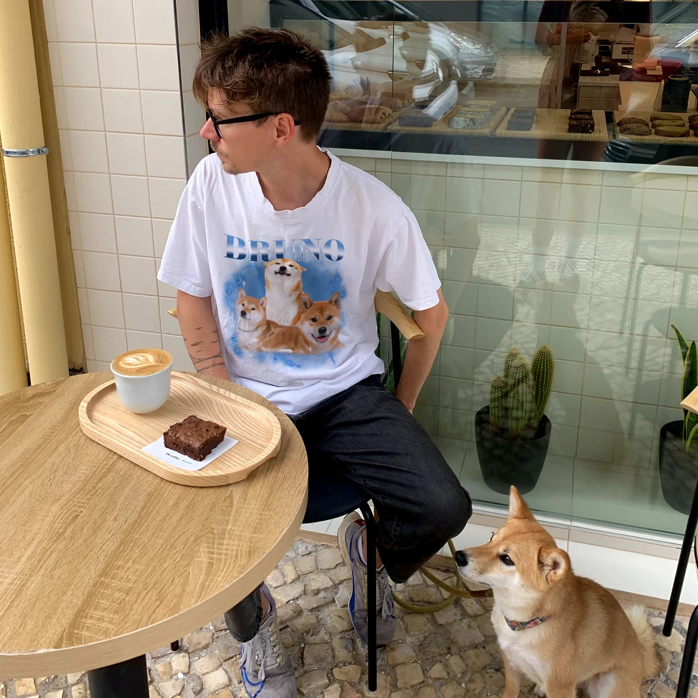 Personalisiertes Haustier T-Shirt "Vintage Name"