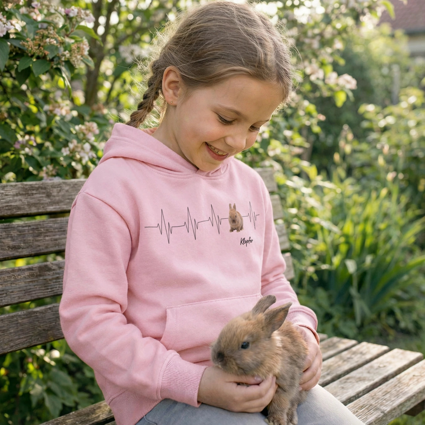 Personalisierter Kinder-Hoodie "Herzschlag Hase"