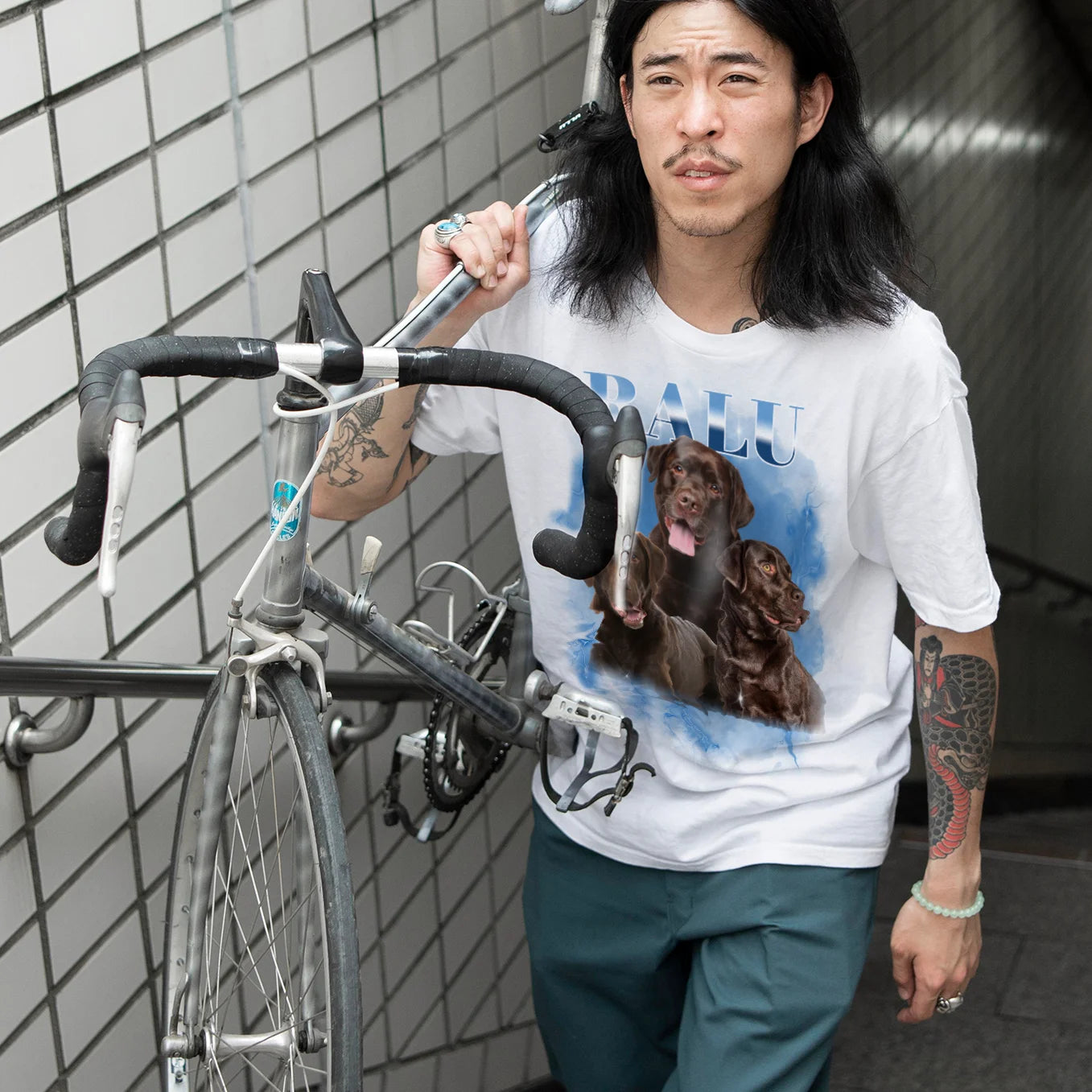 Personalisiertes Haustier T-Shirt "Vintage Name"