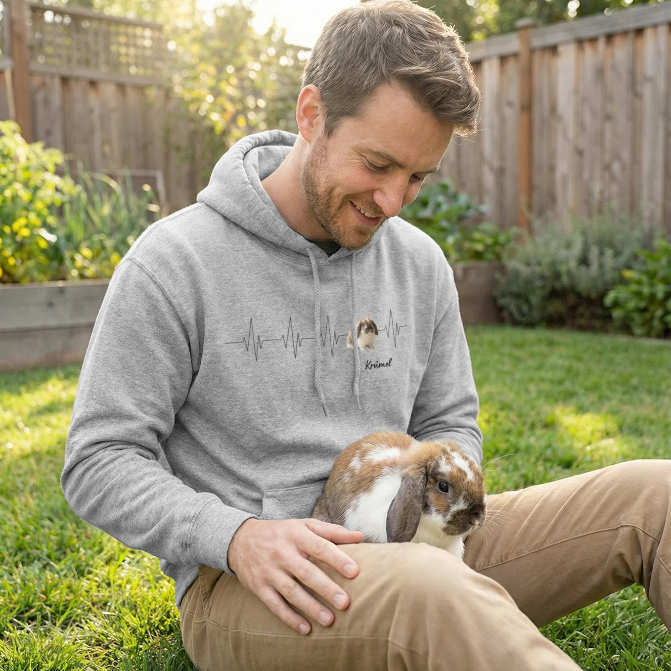 Personalisierter Hoodie "Herzschlag Hase"