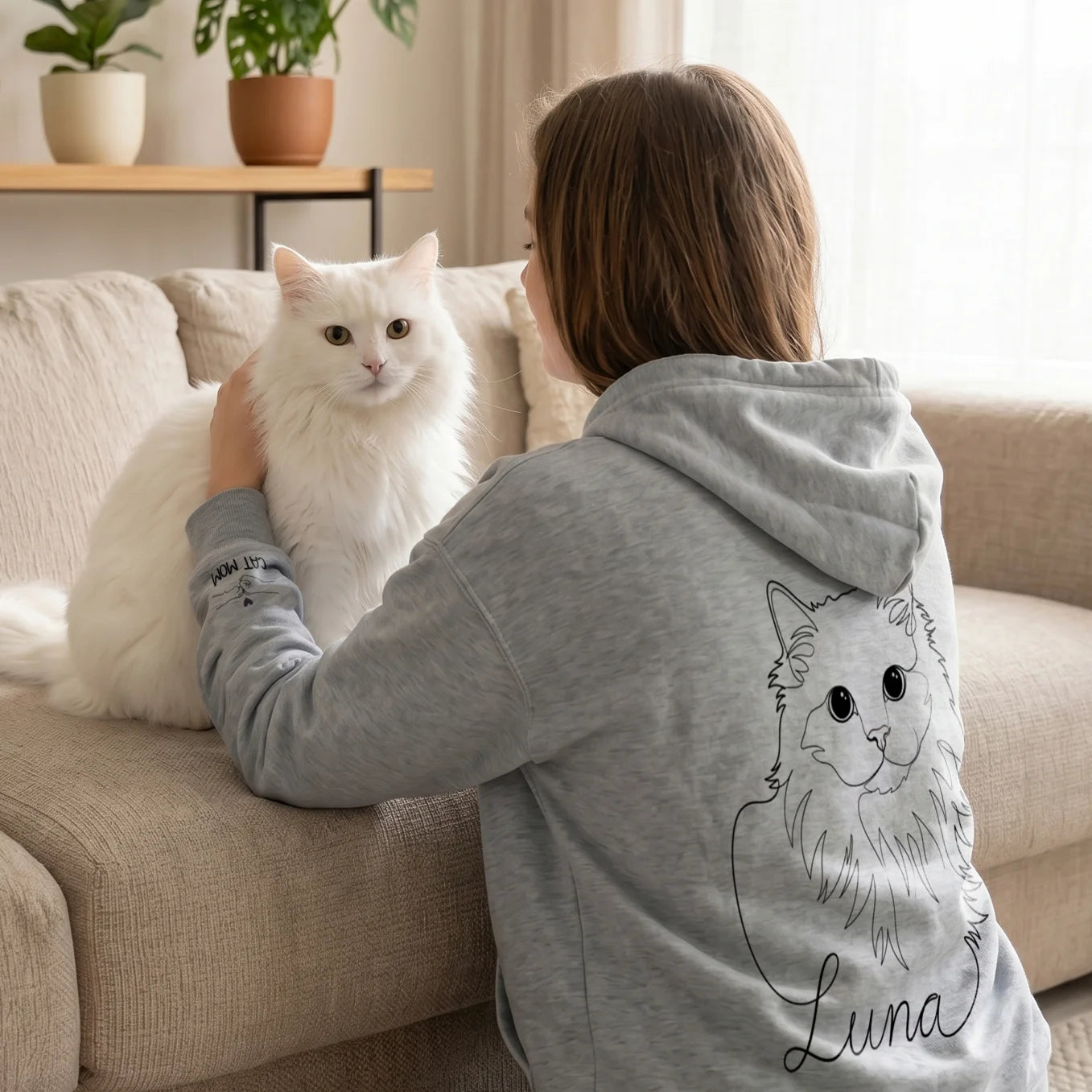 Personalisierter Hoodie "Cat Mom" mit Ärmeldruck
