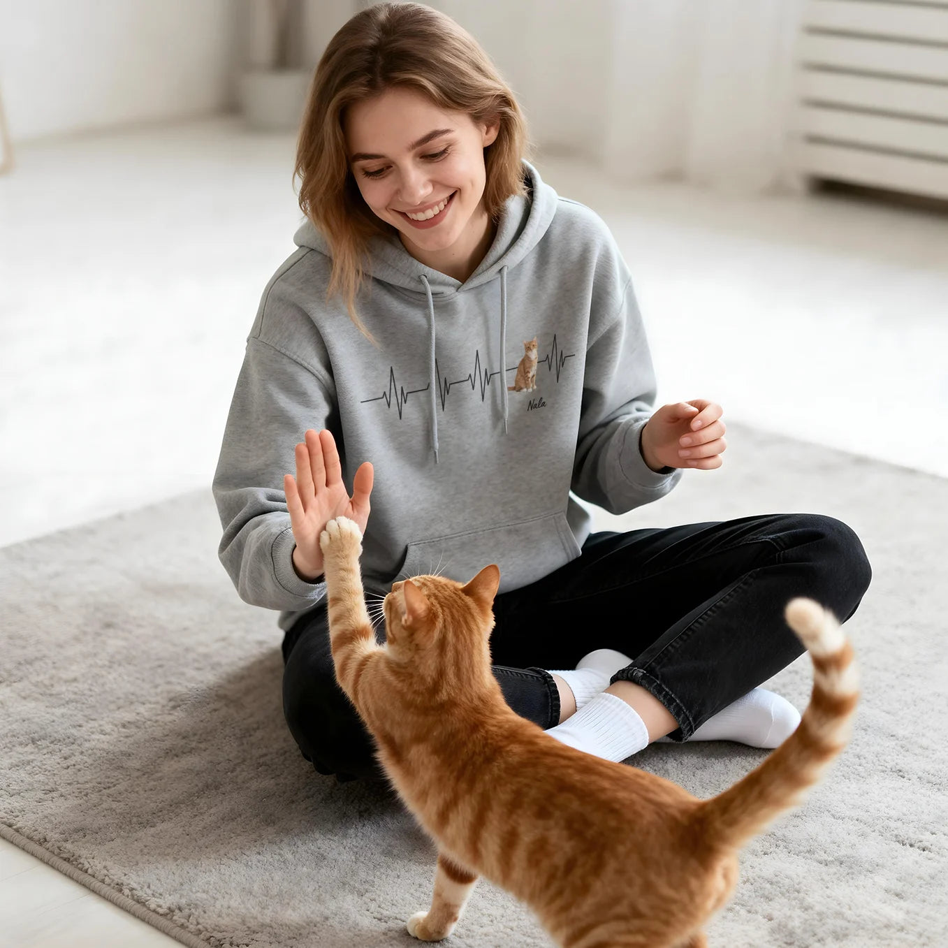 Personalisierter Hoodie ''Herzschlag Katzenfoto''