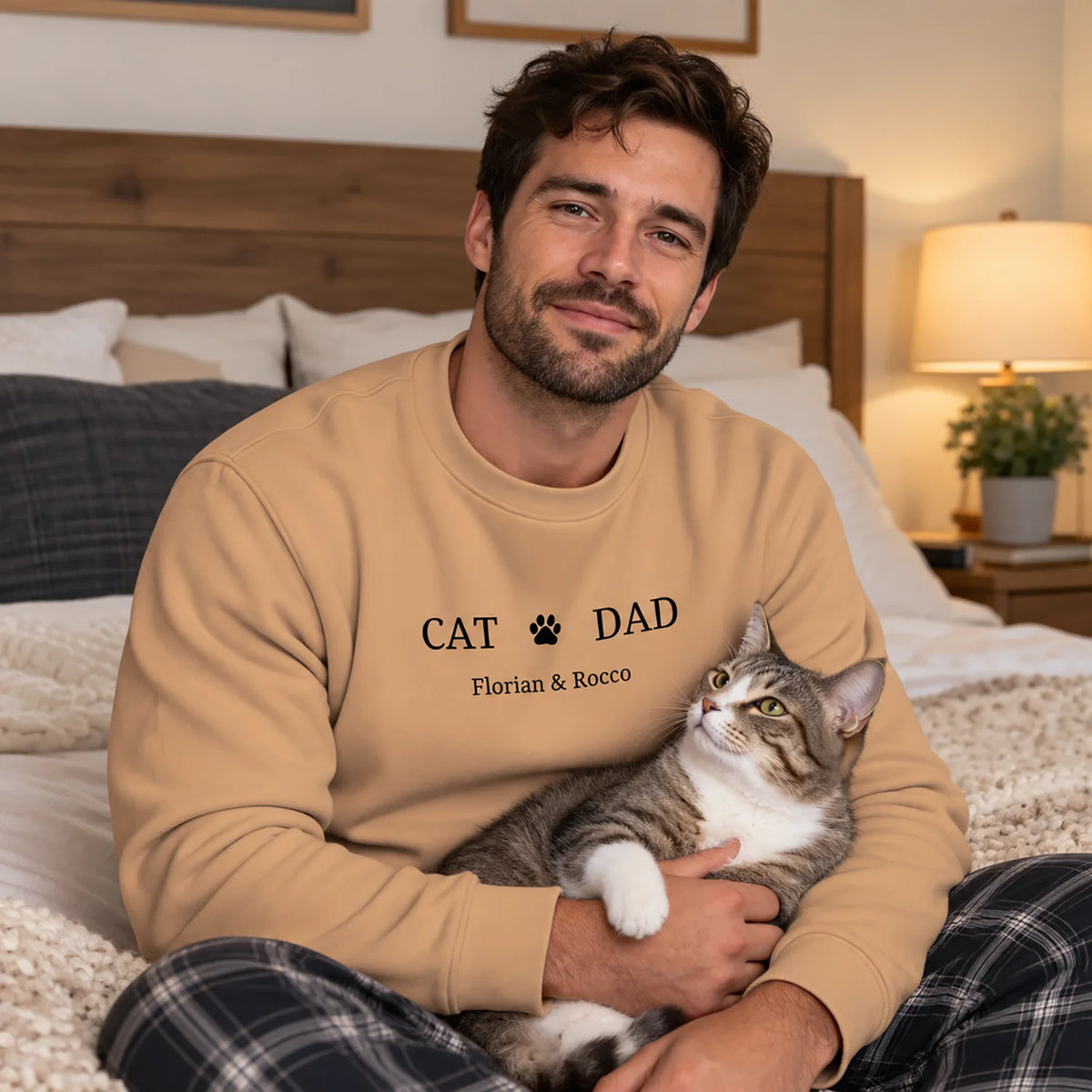 Personalisierter Sweater mit Motiv "Cat Dad"