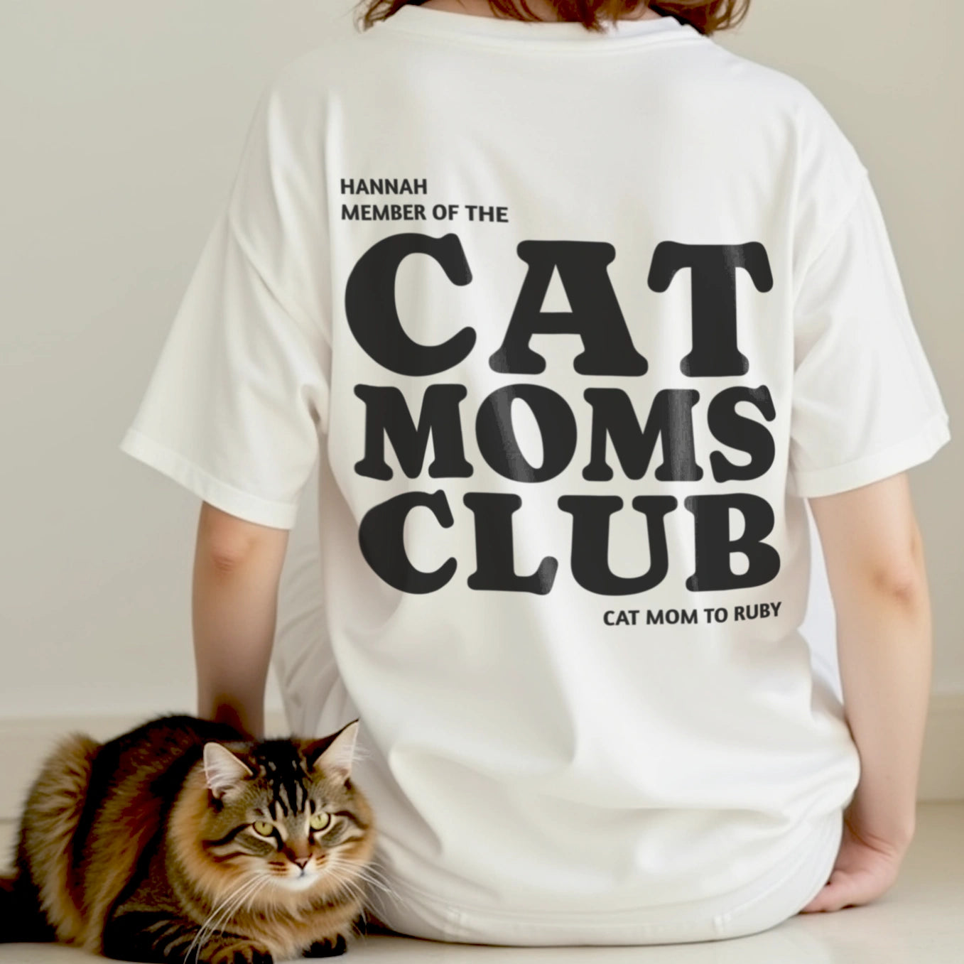 Personalisiertes T-Shirt "Cat Moms Club"